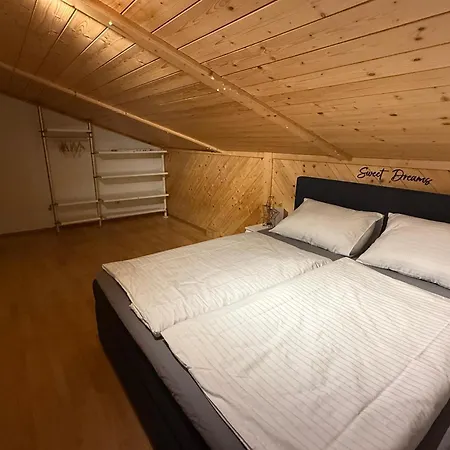 Bed & Breakfast Bergglueck