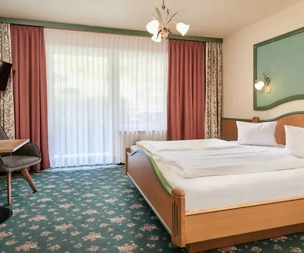 Bergglueck Nocleg ze śniadaniem 3*